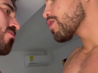 Zarataco gets fucked by a hairy papi Thick Macho (thickmacho)